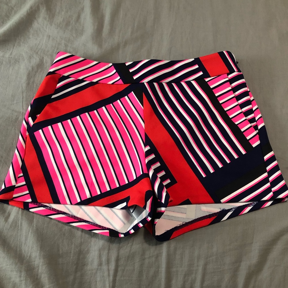 Express Patterned Shorts- Size 2